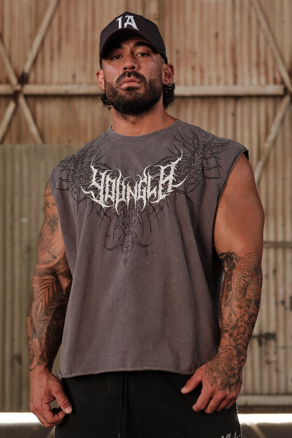 3027 Playera YoungLA Sin Mangas Dark Wave Cut-Offs