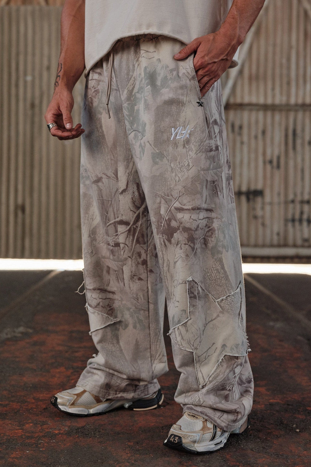 2058 Pantalon YoungLA Superstar Sweats